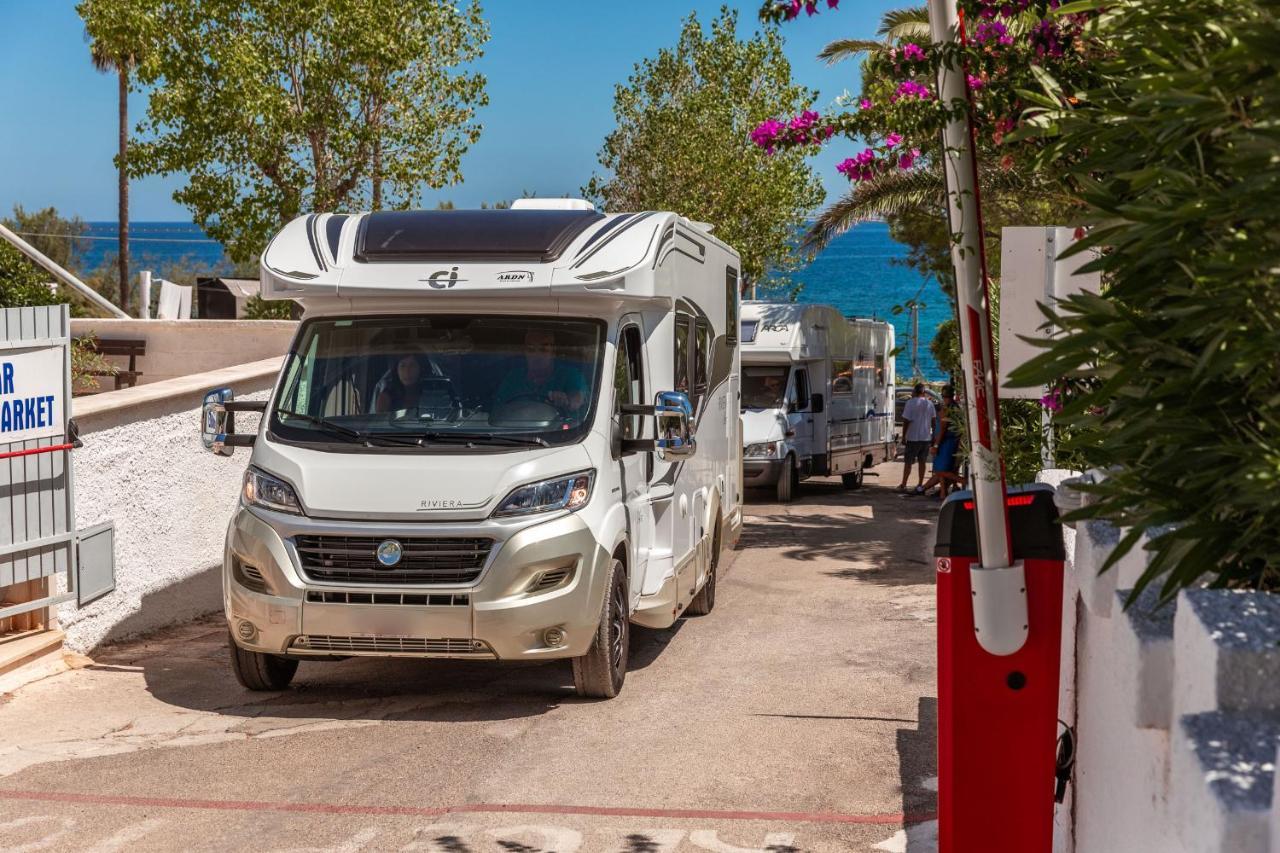 Residence Camping Atlantide Monopoli Zewnętrze zdjęcie