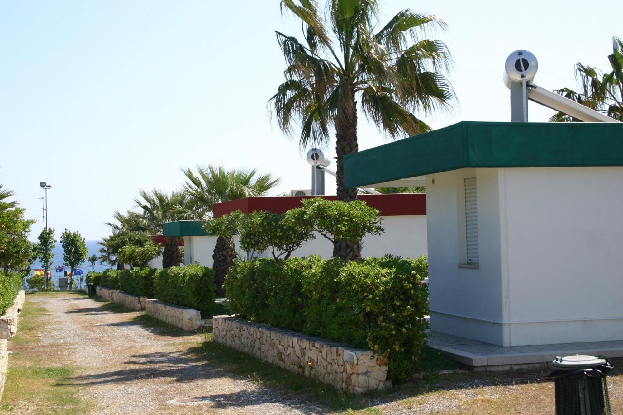 Residence Camping Atlantide Monopoli Zewnętrze zdjęcie
