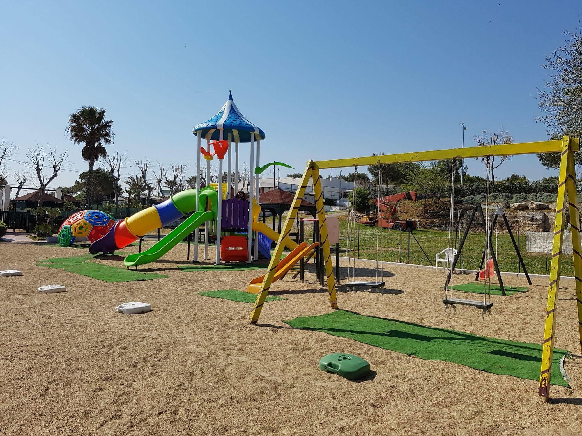 Residence Camping Atlantide Monopoli Zewnętrze zdjęcie