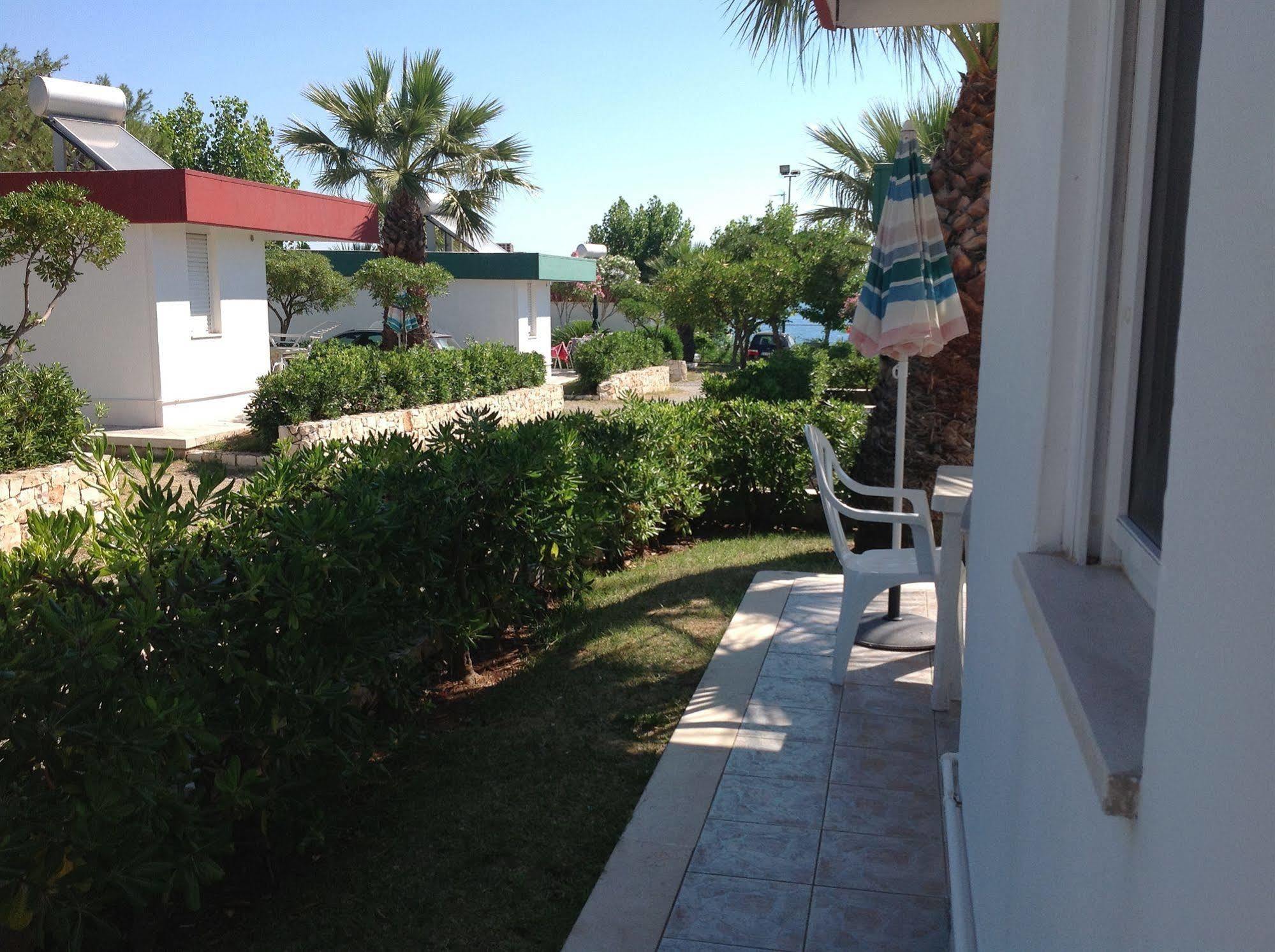 Residence Camping Atlantide Monopoli Zewnętrze zdjęcie